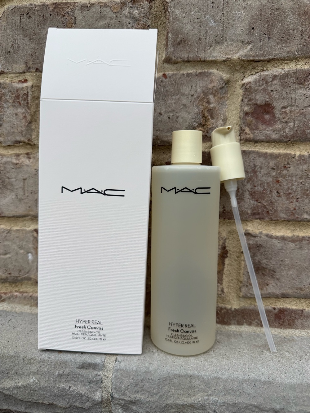 MAC Cosmetics Hyper Real Fresh Canvas Primer - Cream